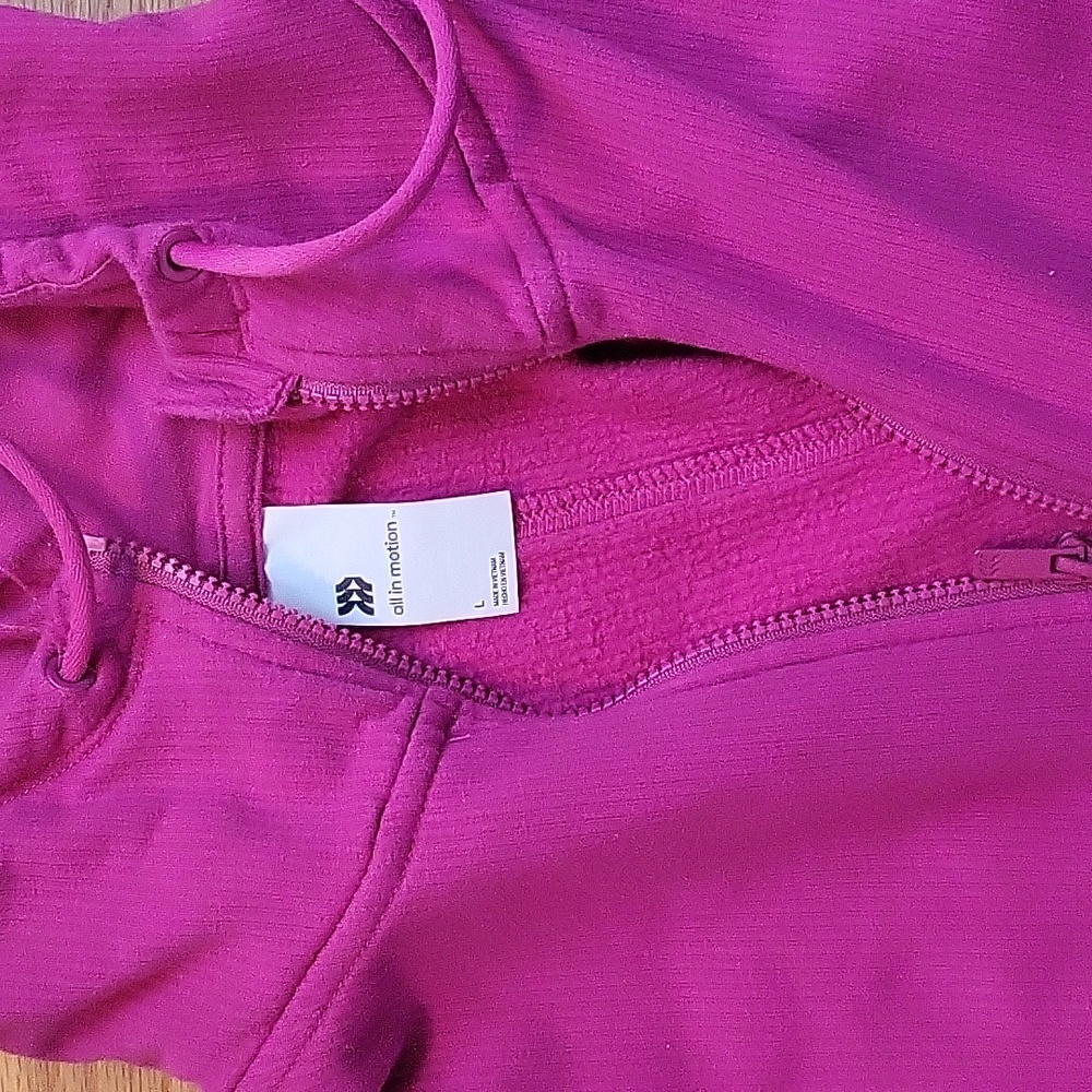 Target activewear jacket - Picture 2 of 3